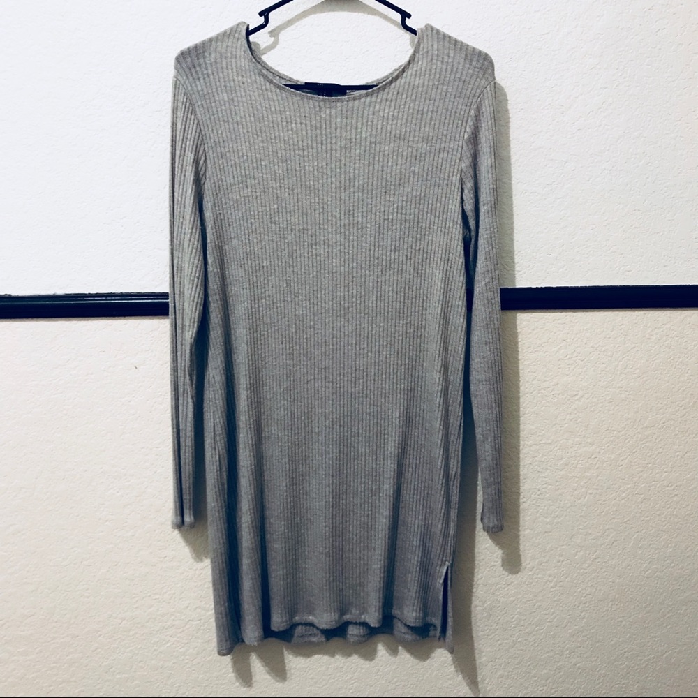 Forever 21 Gray Dress Long sleeve